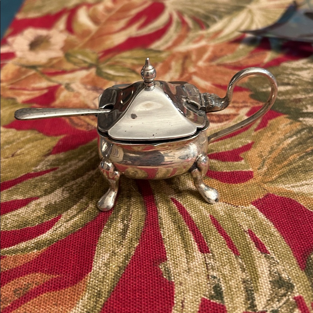 Cheltenham & Co Silver Salt Cellar with Lid- Vintage- Made in England - Picture 7 of 13